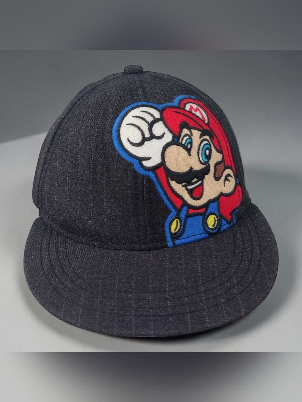 Super Mario Bros Hat (Nintendo) Black Pin-Striped Youth Small/Medium